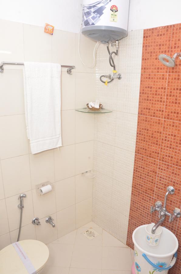 Hotel Royal Classic Bareilly Ngoại thất bức ảnh