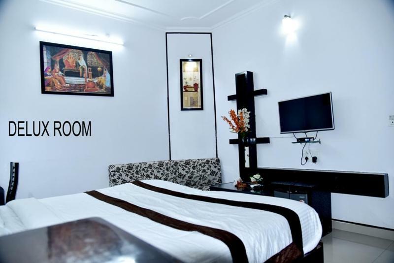 Hotel Royal Classic Bareilly Ngoại thất bức ảnh